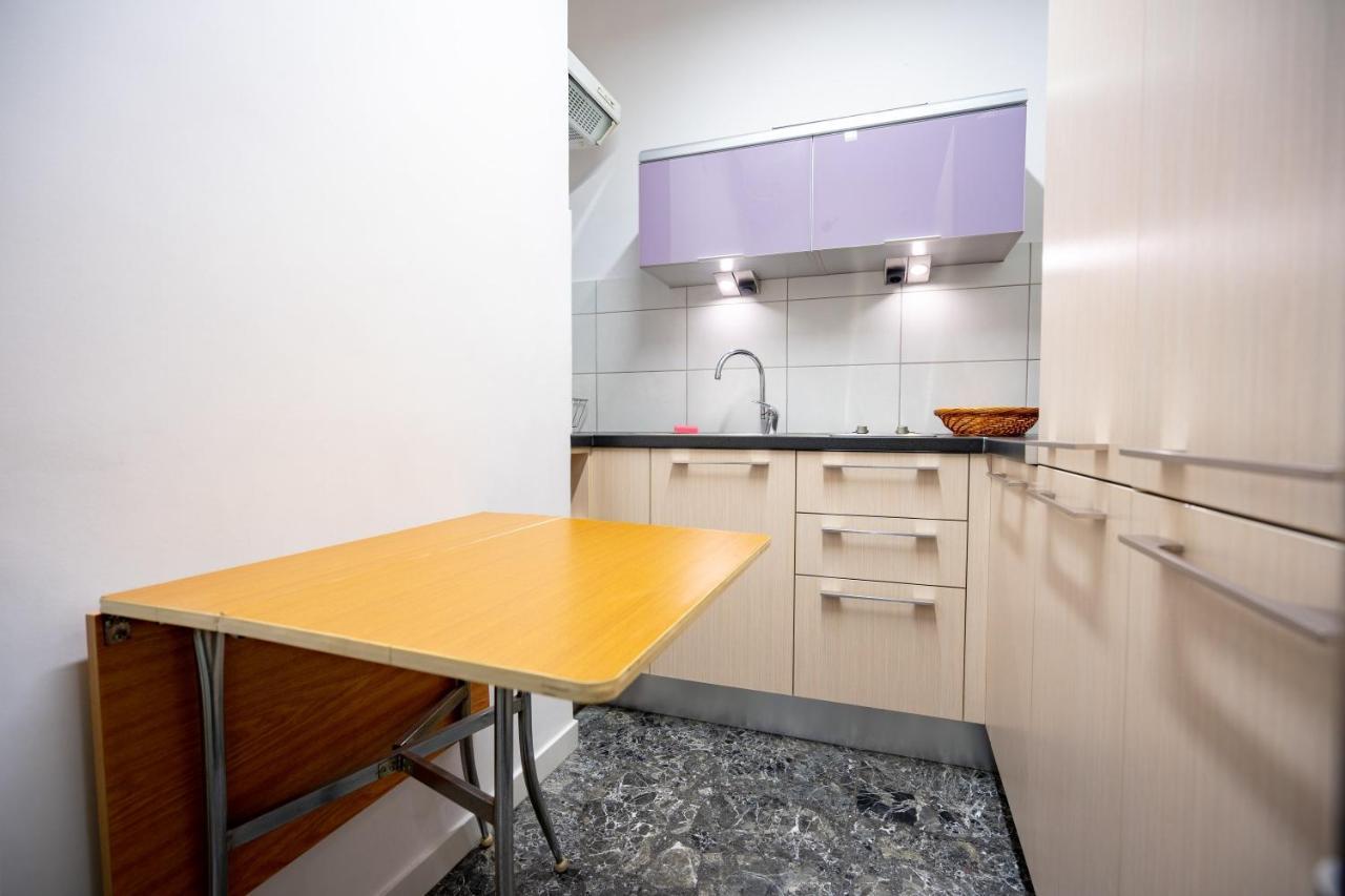 Syntagma Square 1 Bedrm 4 Persons Apartment By Mps Atenas Exterior foto